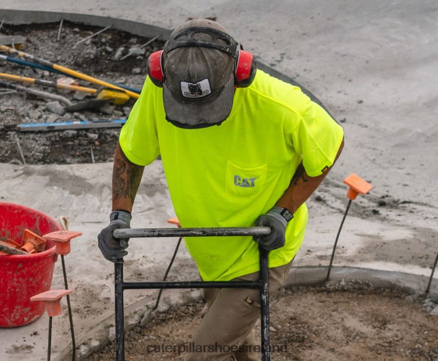 Caterpillar Hi-Vis Trademark Pocket Tee Men PL4062215 Mens Yellow | Tops & Outerwear