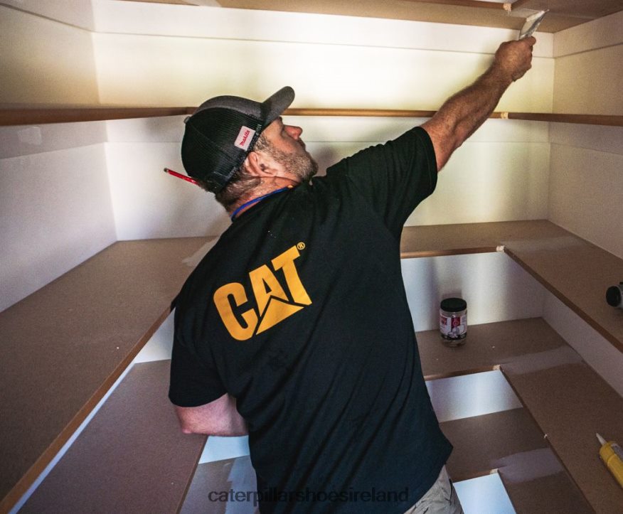 Caterpillar Trademark Pocket Tee Men PL4062235 DARK HEATHER GREY | Tops & Outerwear